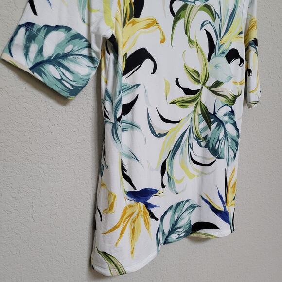 Chicos T Shirt Womens Small / Chicos 0 Floral Casual Tropical Summer Resort - Picture 8 of 10